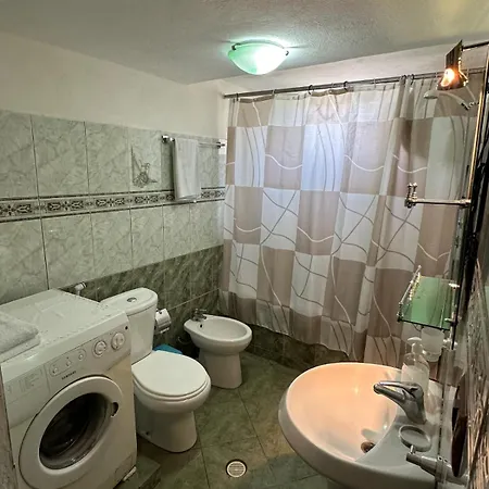 Guest house Karagjozi