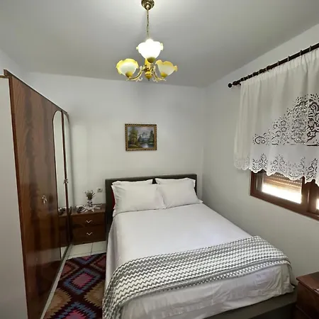 Karagjozi Gjirokaster